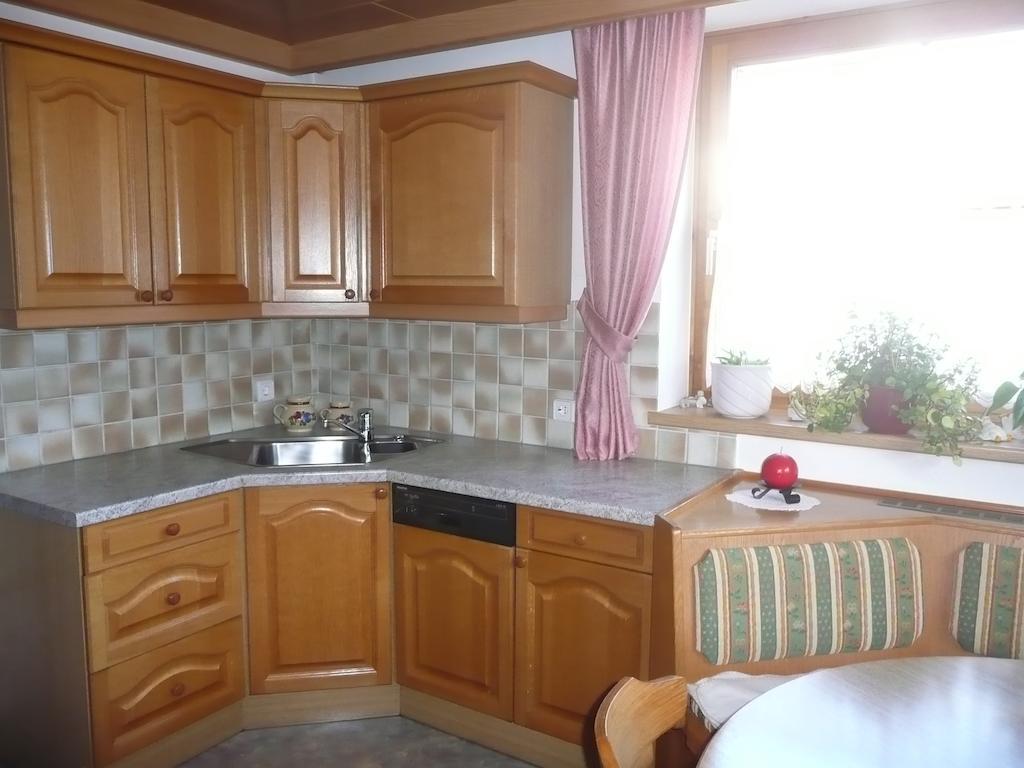 Haus Rosi Villa Uttendorf Rum bild