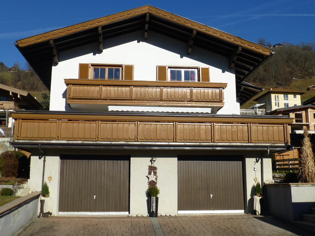 Haus Rosi Villa Uttendorf Exteriör bild